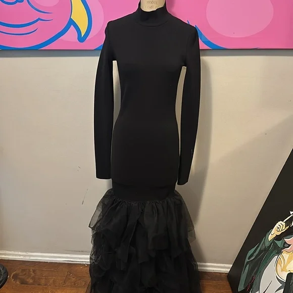 Philosophy by Lorenzo Serafini black know ruffle hem gown